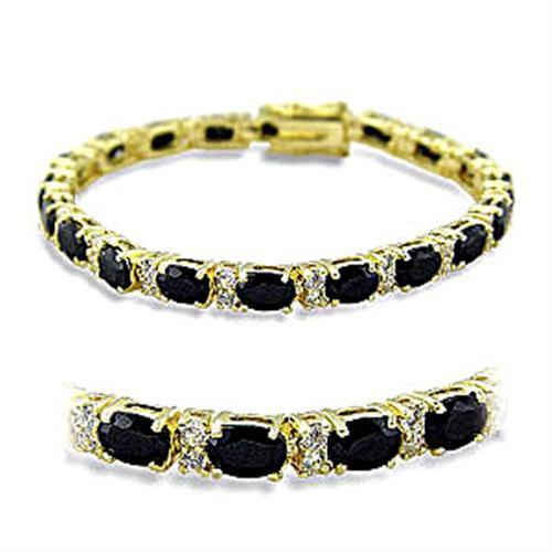 Détail d'un bracelet tennis doré en laiton, serti d'oxydes de zirconium noirs ovales et de micro-cristaux, Maison Mercier.