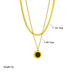 Collage de quatre créations Maison Mercier : un collier double chaîne avec pendentif rond noir, un collier chaîne gourmette avec pendentif cœur vert, un bracelet chaîne avec pendentif cœur et ovale noir, et un collier double chaîne avec étoiles et pendentif rectangulaire bleu.