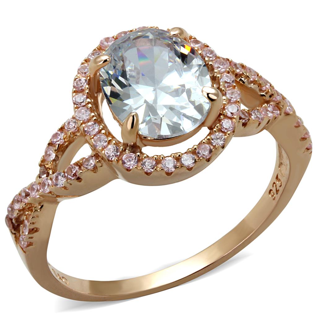 Détail d'une bague solitaire ovale en Argent 925, ornée d'une Zirconia lumineuse et d'un halo rose doré entrelacé, Maison Mercier.