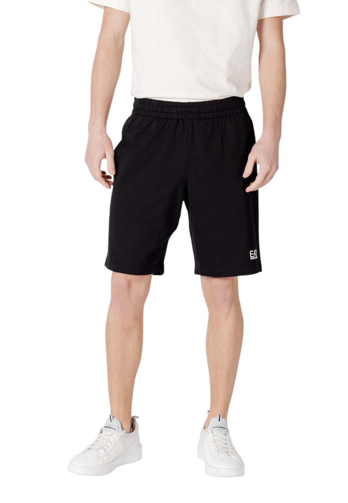Bermuda Ea7 couleur noir
