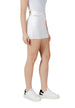 Short Calvin Klein Jeans couleur blanc — vue 4