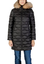 Veste Blauer. couleur noir