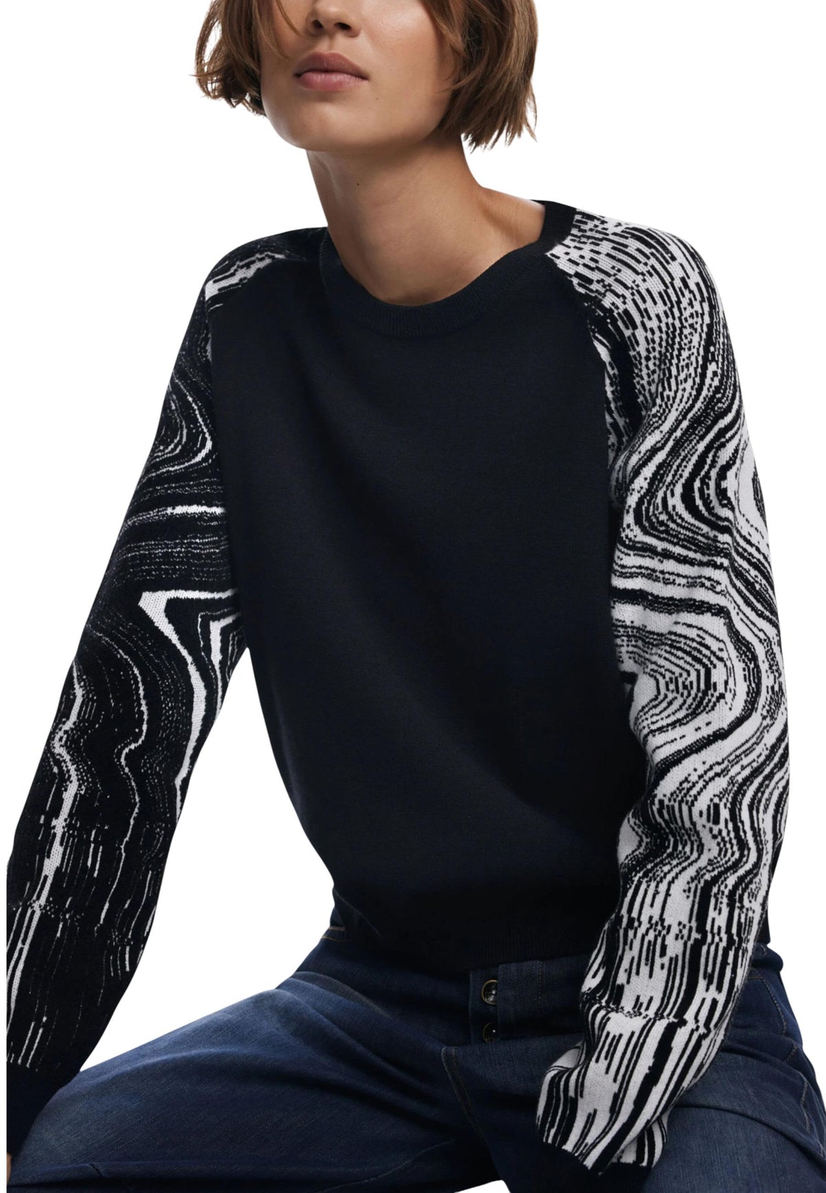 Pull Desigual couleur noir — vue 4