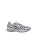 Baskets New Balance couleur argenté