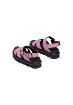 Sandales Dr. Martens couleur rose — vue 5