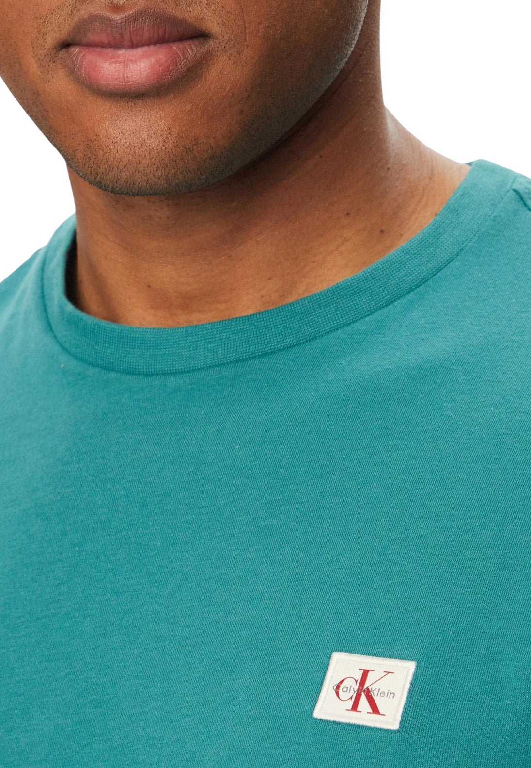 T-shirt Calvin Klein Jeans couleur vert — vue 4