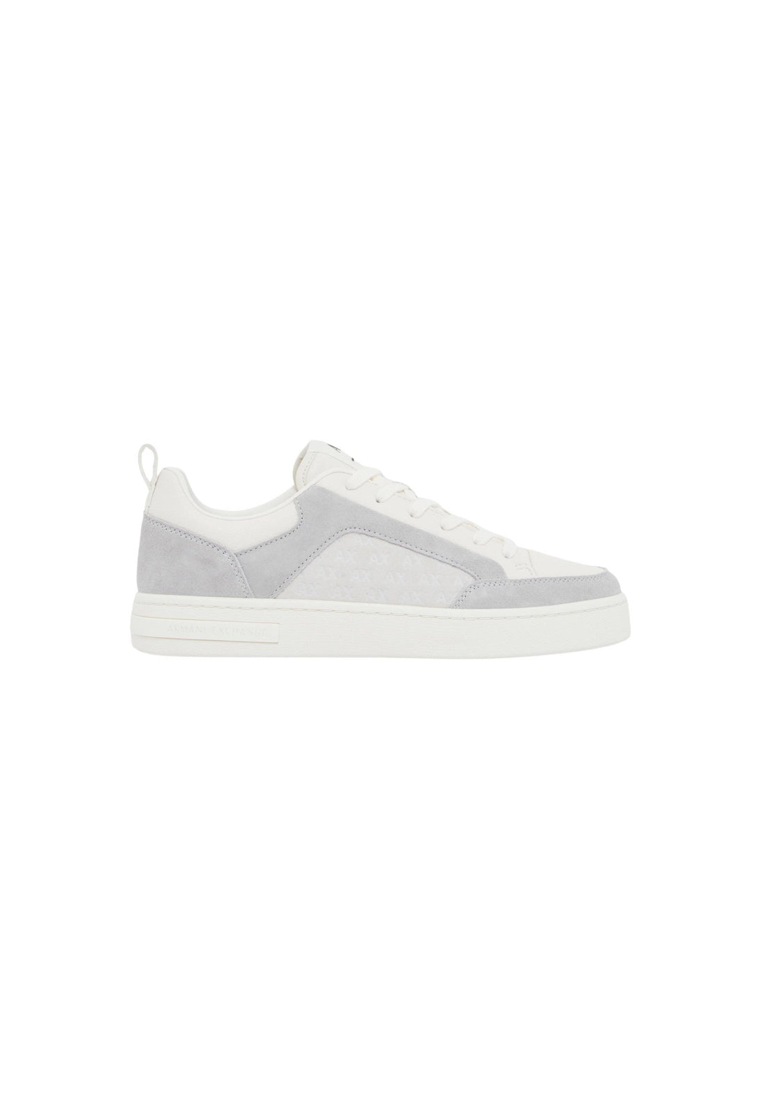 Baskets Armani Exchange couleur blanc