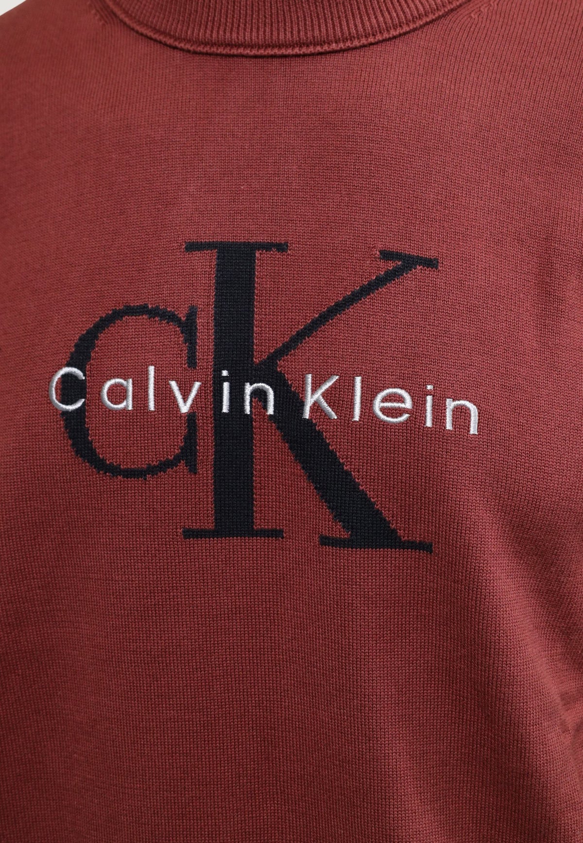 Pull Calvin Klein Jeans couleur marron — vue 5