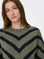 Pull Only couleur vert — vue 3