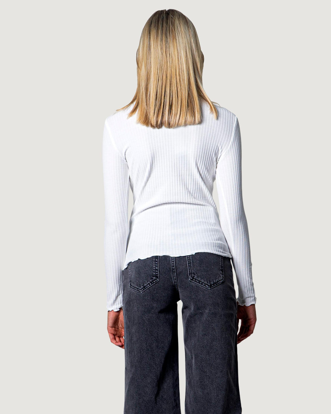 Pull Only couleur blanc — vue 4