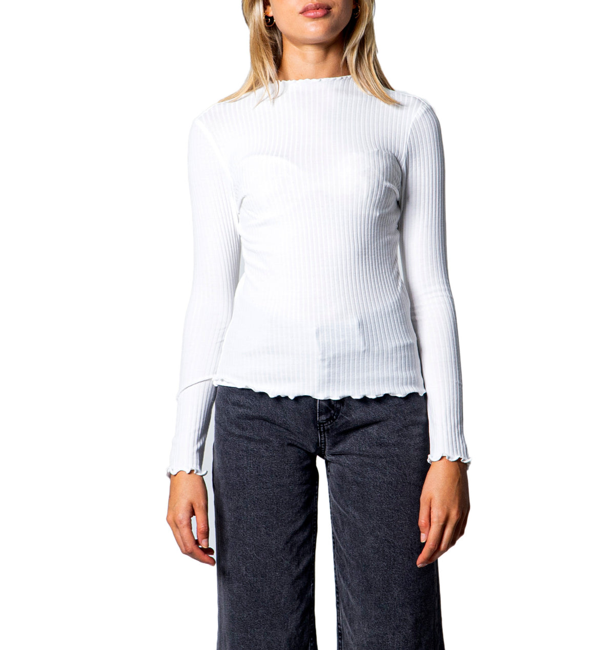 Pull Only couleur blanc