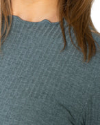 Pull Only couleur vert — vue 3