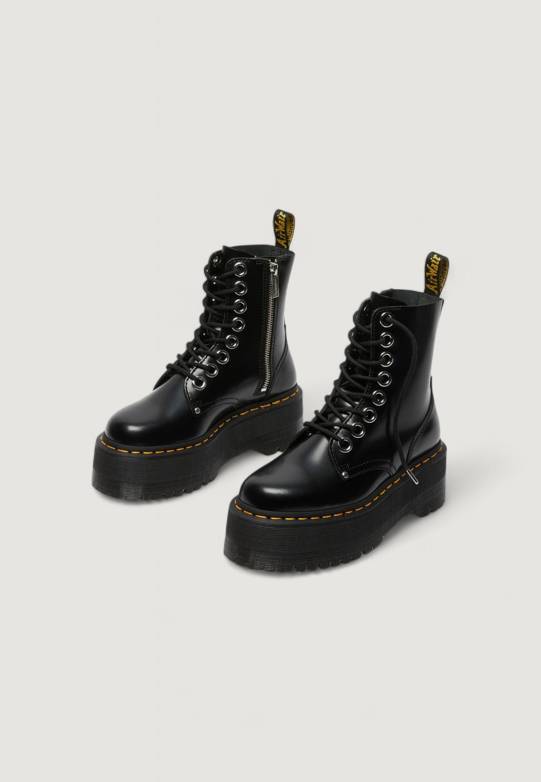 Bottes Dr. Martens couleur noir — vue 4