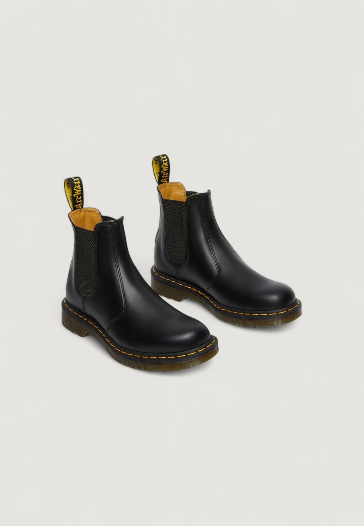 Bottes Dr. Martens couleur noir — vue 4