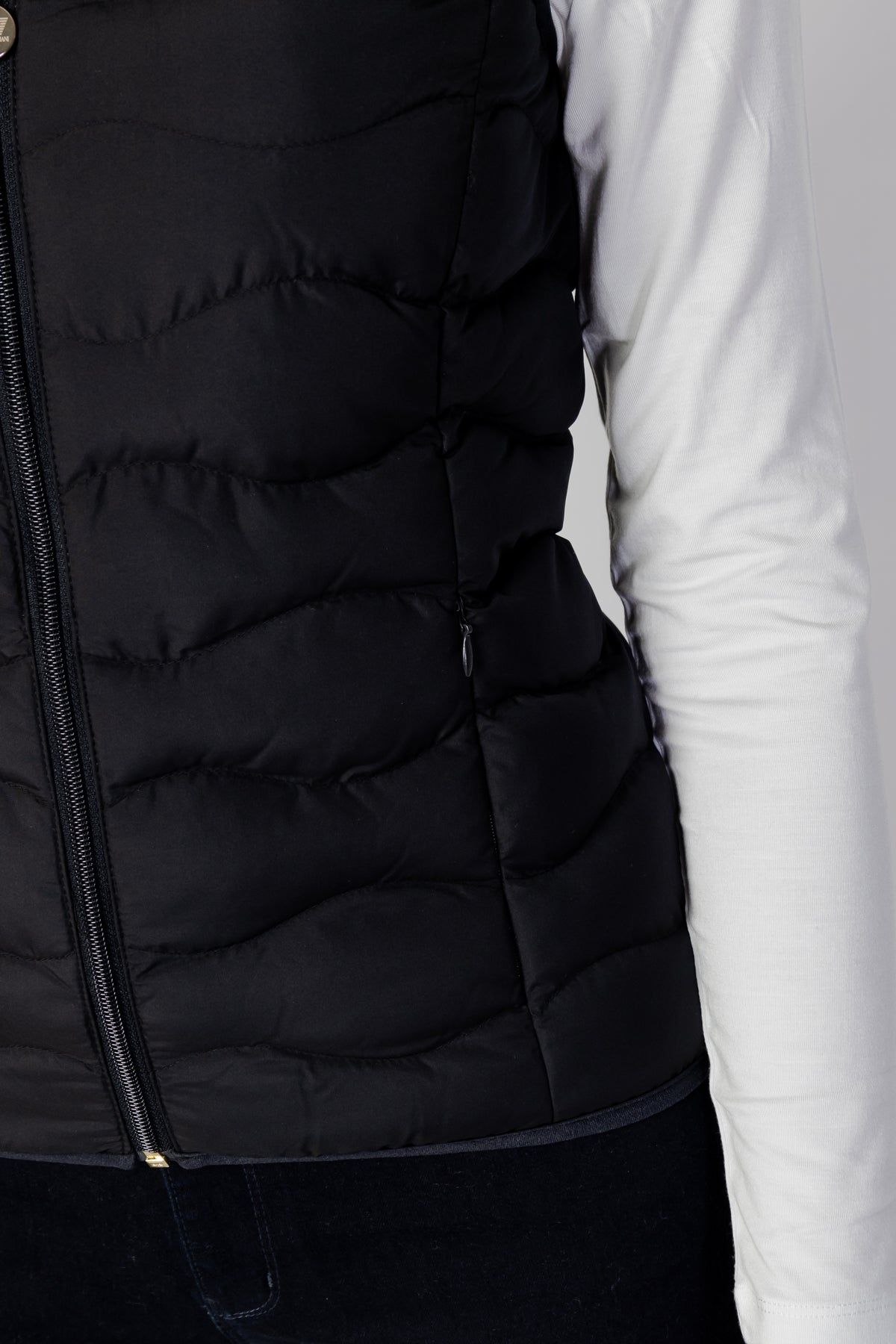 Gilet Ea7 couleur noir — vue 3