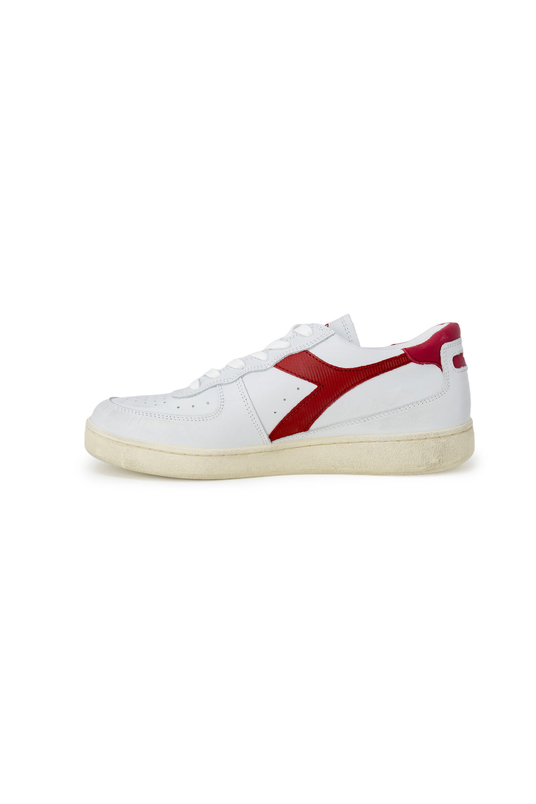 Baskets Diadora Heritage couleur rouge — vue 3