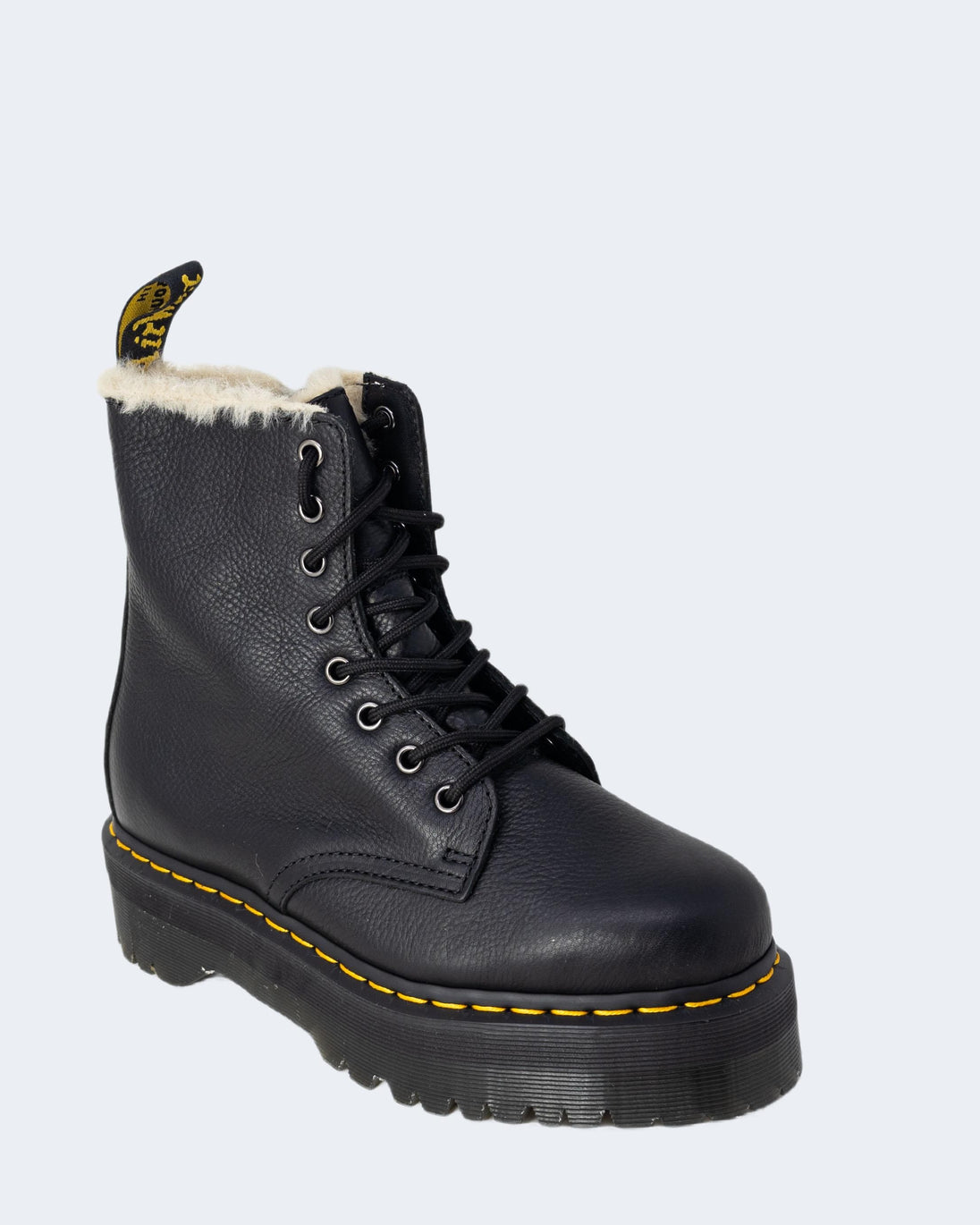 Bottes Dr. Martens couleur noir — vue 3