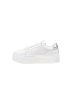 Baskets Calvin Klein Jeans couleur argenté — vue 3